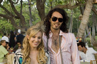 Actress Sarah Marshall (Kristen Bell) and her new boyfriend, rocker Aldous Snow (Russell Brand) in "Forgetting Sarah Marshall."